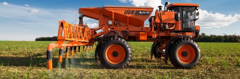 transporte de maquinas agricolas: máquina agrícola