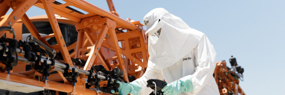 Manutenção preventiva do pulverizador deve ser feita com EPIs