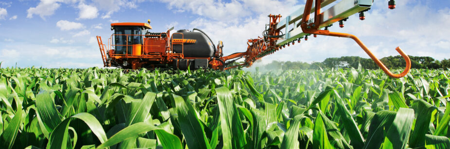 Pulverização em milho alto. Uniport, BalanceControl