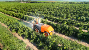 Pulverizator autônomo Arubs 4000 JAV